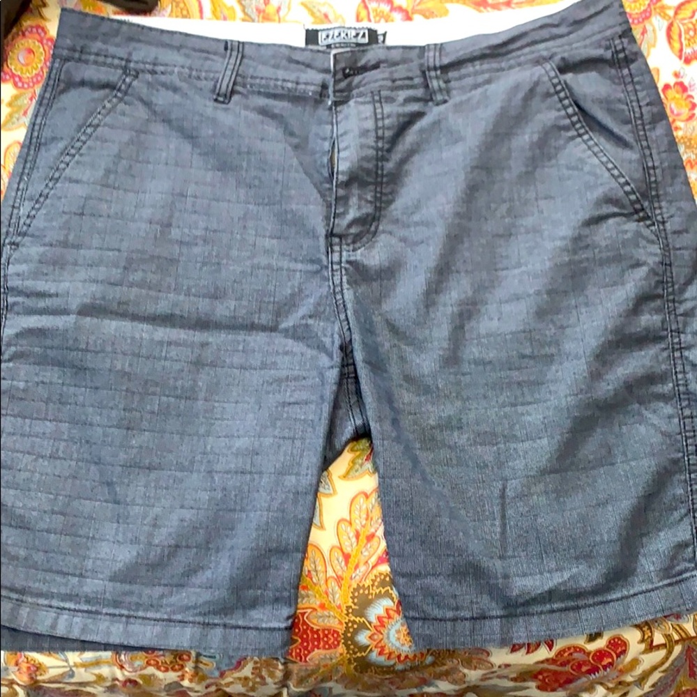 Ezekiel Plaid Shorts
